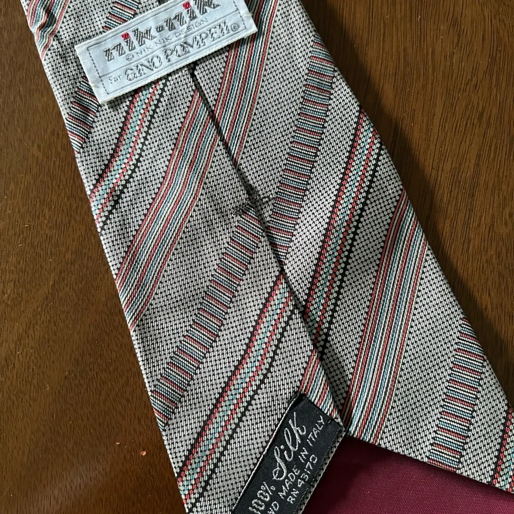 Men’s Nik Nik vintage 70s wide SILK Beige neck tie Gino Pompeii Made in Italy